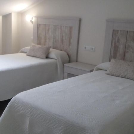 Apartamentos La Pradera De Isla Bagian luar foto