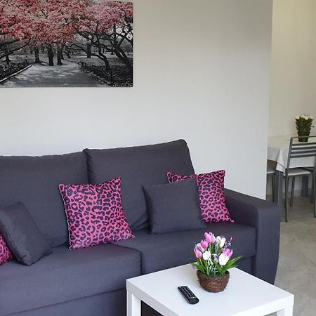 Apartamentos La Pradera De Isla Bagian luar foto