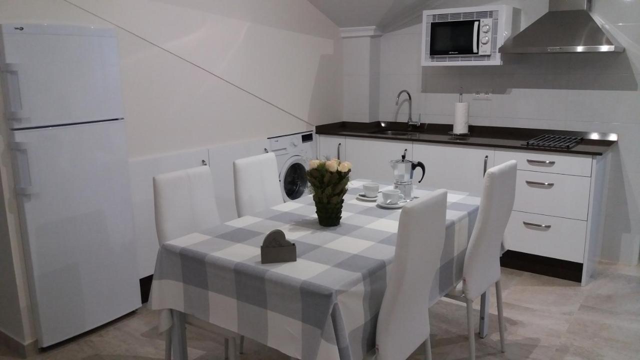 Apartamentos La Pradera De Isla Bagian luar foto
