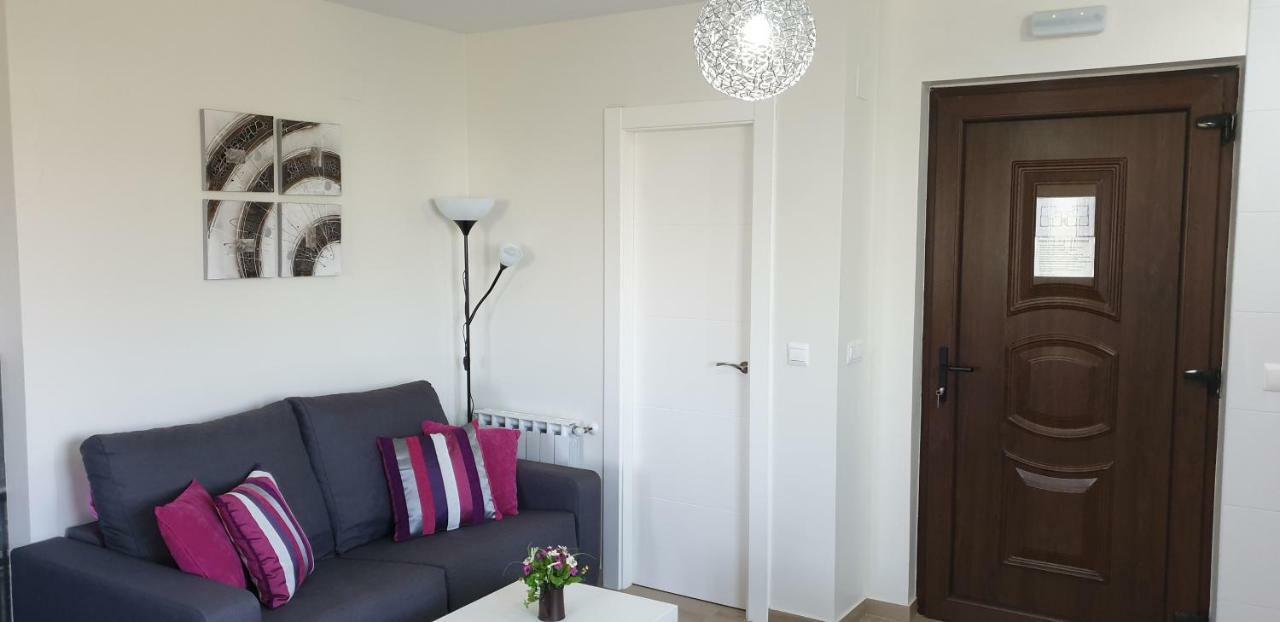 Apartamentos La Pradera De Isla Bagian luar foto