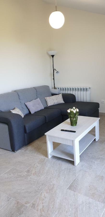 Apartamentos La Pradera De Isla Bagian luar foto