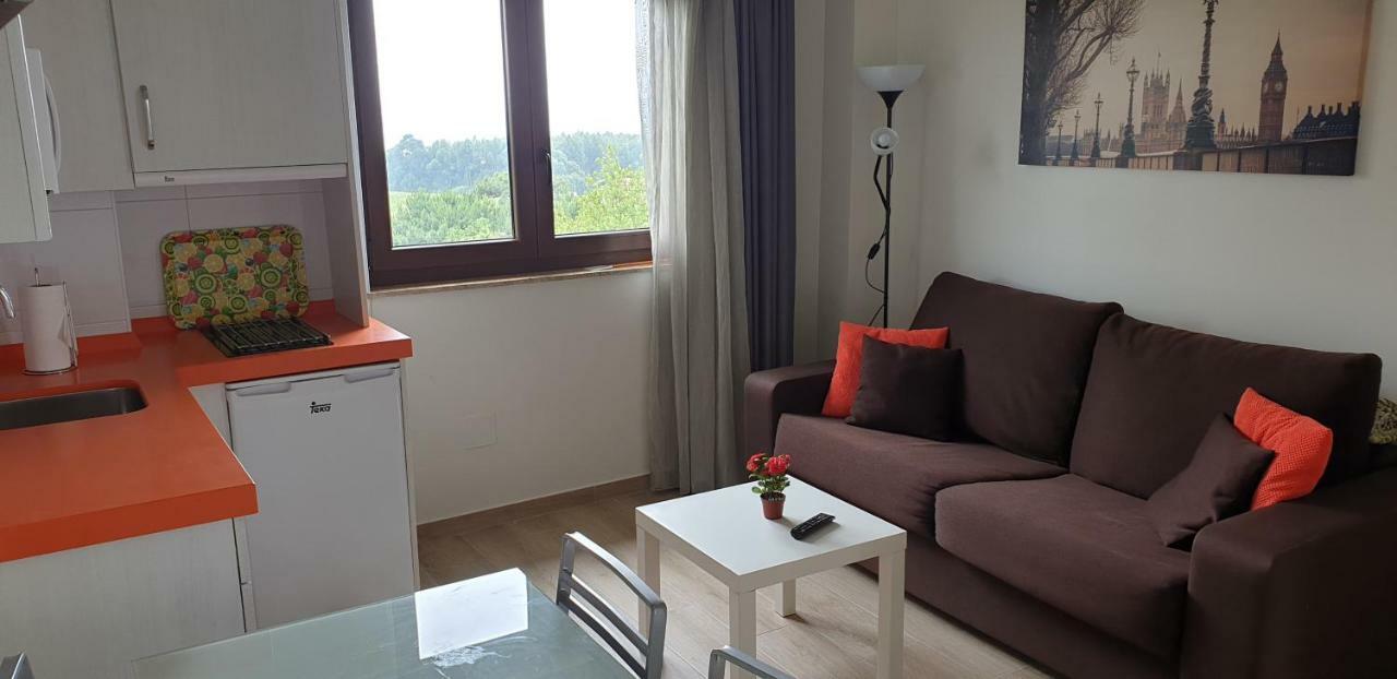 Apartamentos La Pradera De Isla Bagian luar foto