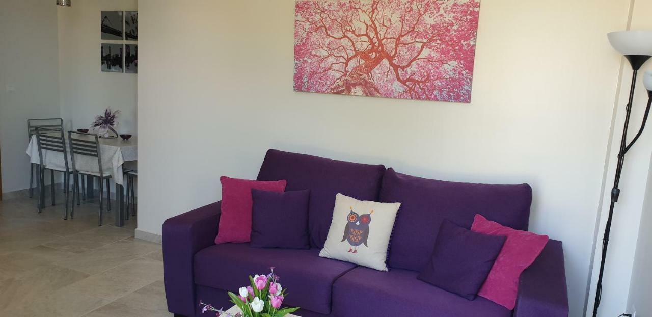 Apartamentos La Pradera De Isla Bagian luar foto
